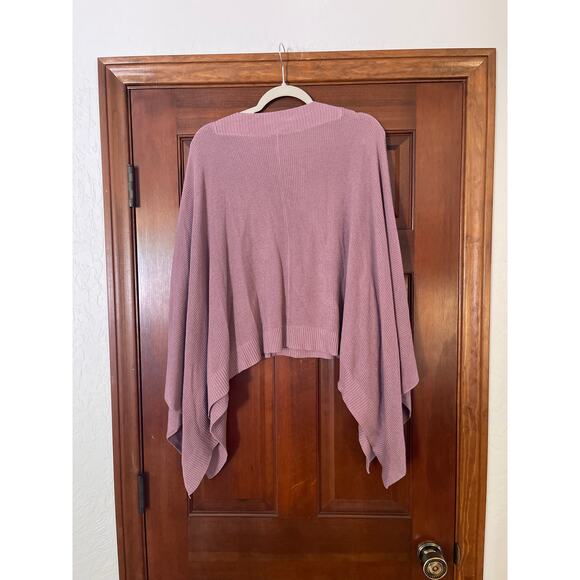 Lululemon lightweight knit shawl/poncho - Picture 5 of 5